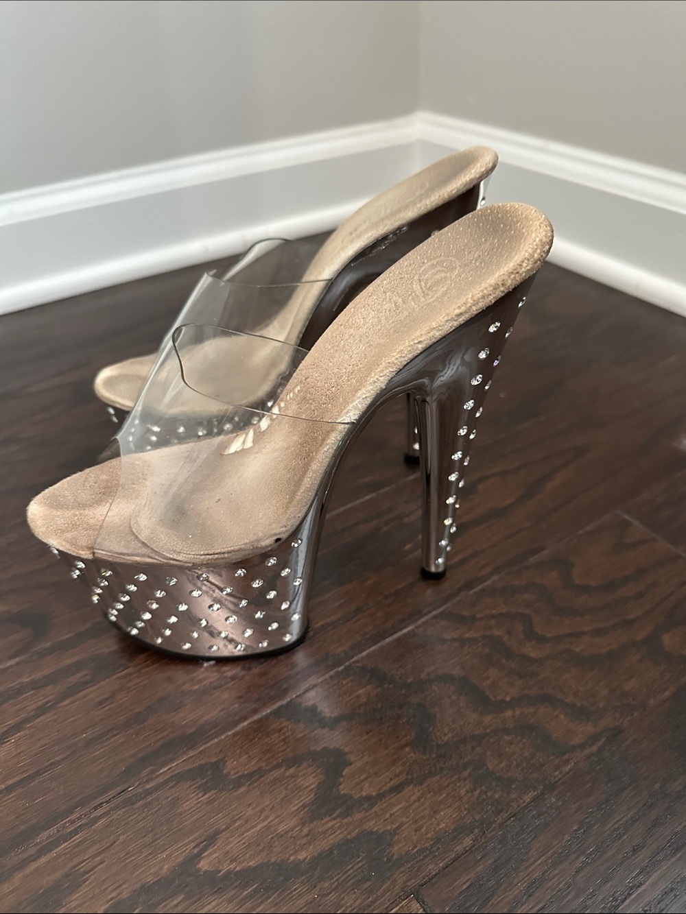 Crystal-Embellished Clear Platform Heels in Silver